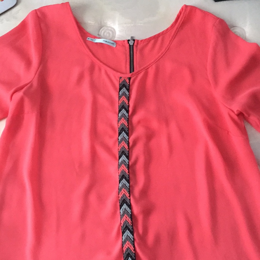 Hi-low shirt